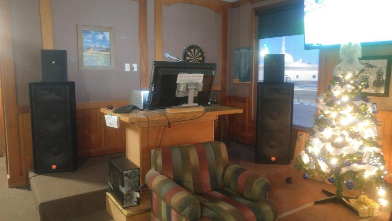 Vulcan Country Inn エクステリア 写真